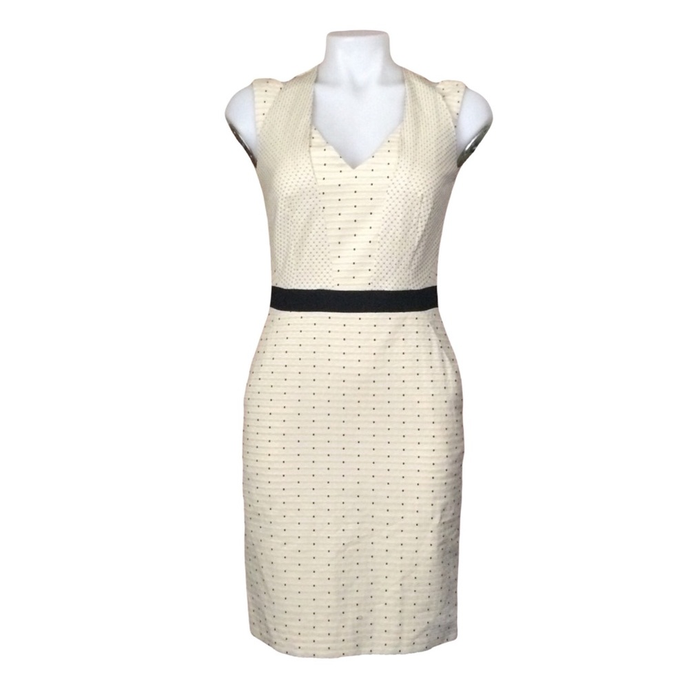 Piazza Sempione Sleeveless Knee Length Dress